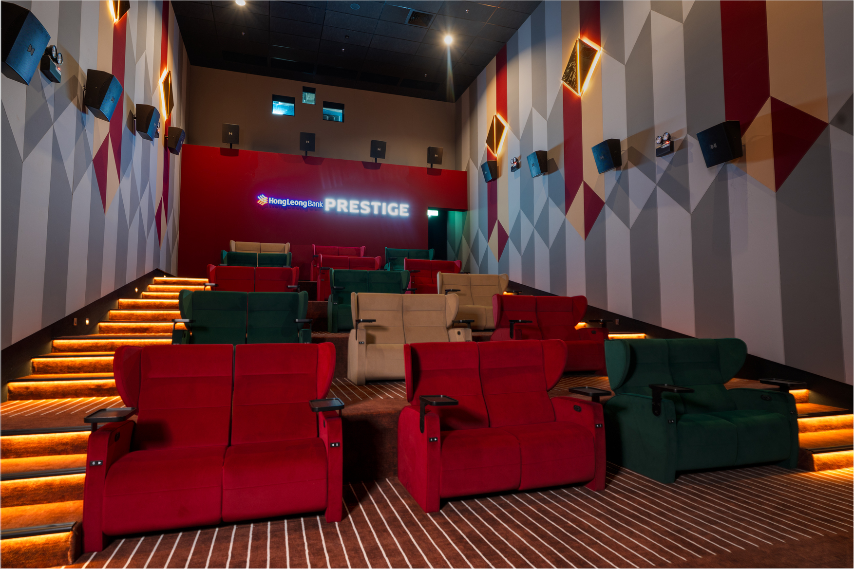 Prestige 2, Hong Leong Bank